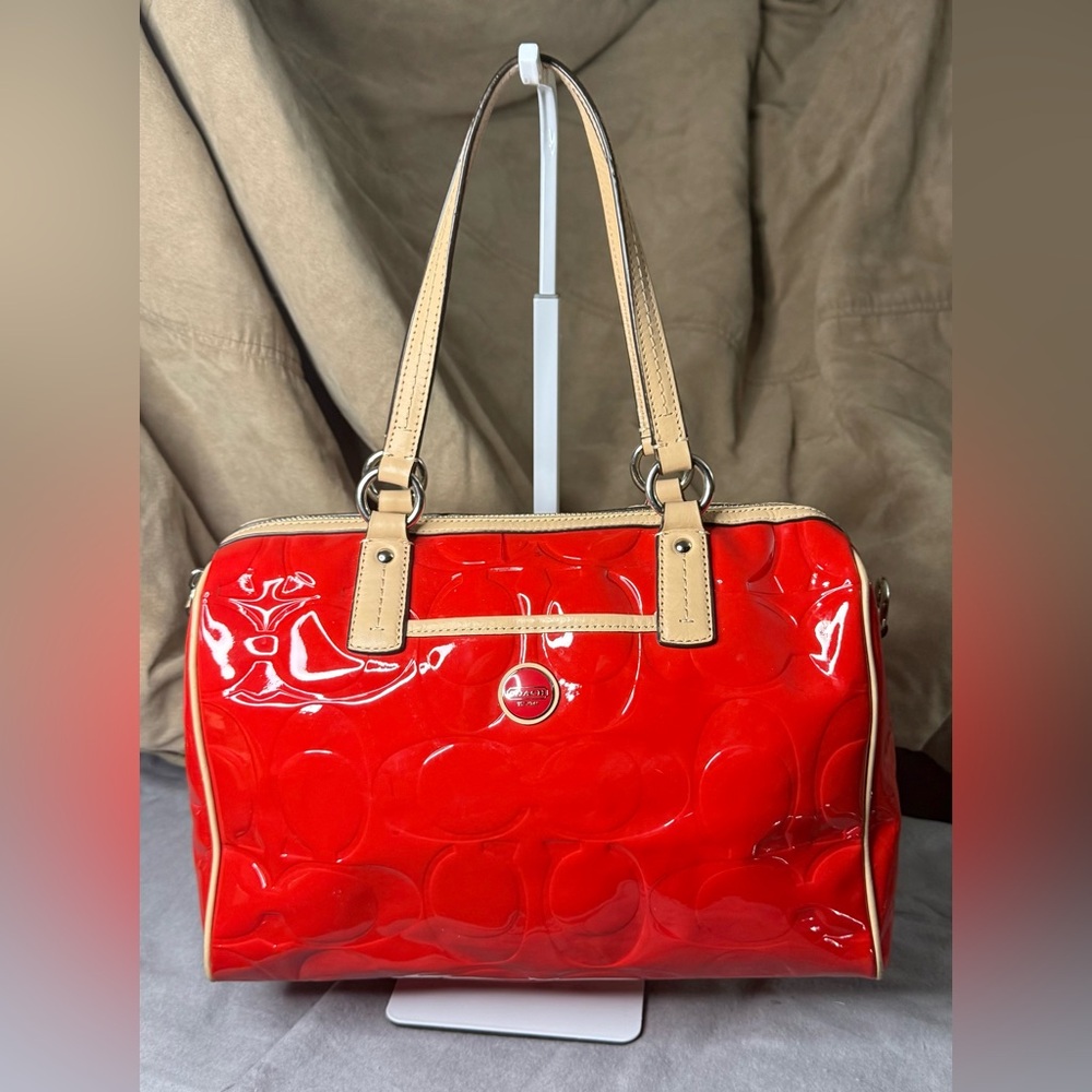 Coach Peyton Signature Embossed Patent Leather Satchel GUC